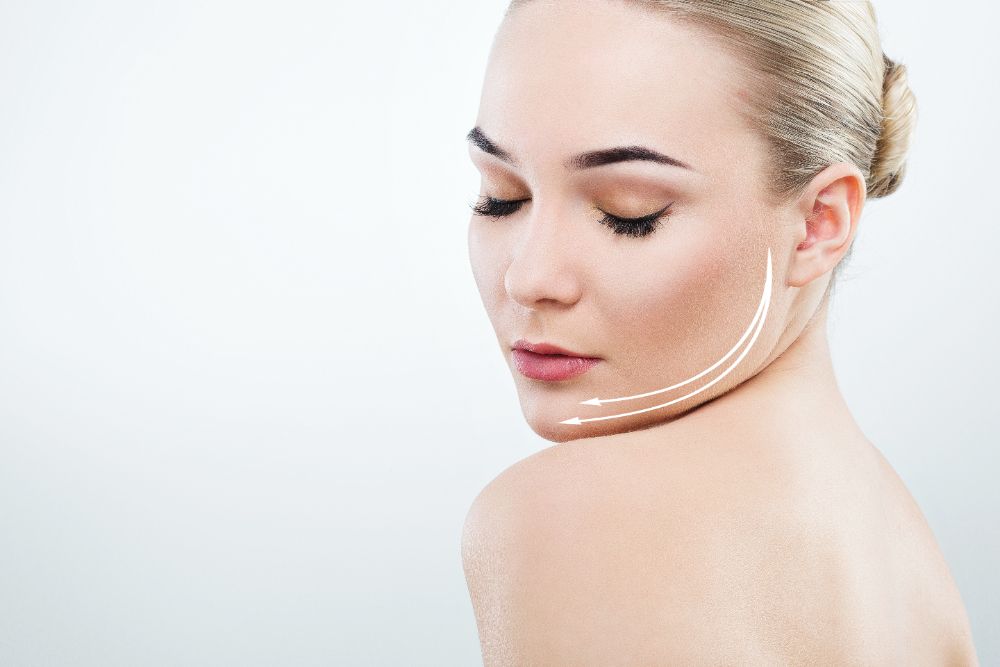 Hilos tensores Rostro de mujer con hilos tensores